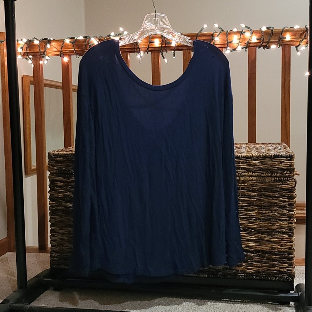 Long-sleeve shirt